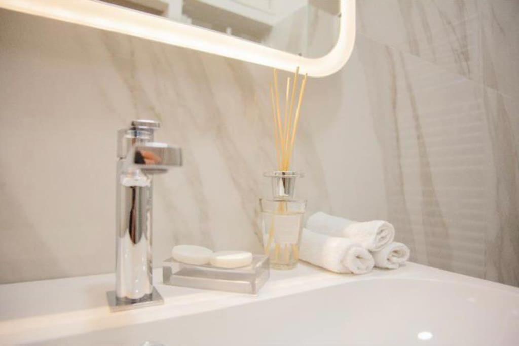 Glamour Liberty Apartment Sabotino38 Milano Ngoại thất bức ảnh